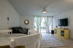 Ground Level Beachfront Studio